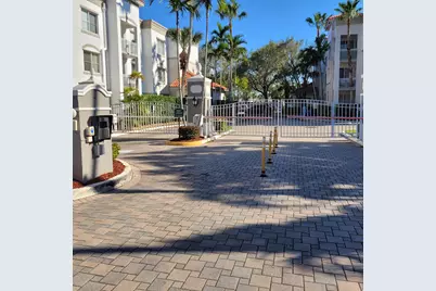 11010 Legacy Drive #301, Palm Beach Gardens, FL 33410 - Photo 23