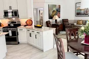 25 Via Carrara, Palm Beach Gardens, FL 33418 - Photo 3