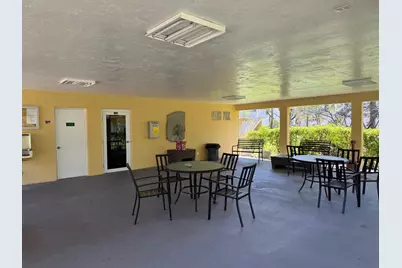 5174 NE 6th Avenue, Oakland Park, FL 33334 - Photo 13