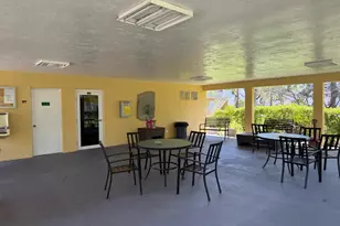 5174 NE 6th Ave, Oakland Park, FL 33334 - Photo 13