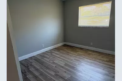 5174 NE 6th Avenue, Oakland Park, FL 33334 - Photo 5