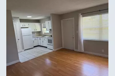 5174 NE 6th Avenue, Oakland Park, FL 33334 - Photo 1