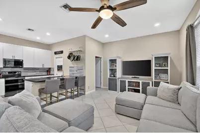 6941 Bruce Court, Lake Worth, FL 33463 - Photo 7