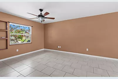 432 SE Whitmore Drive, Port Saint Lucie, FL 34984 - Photo 9