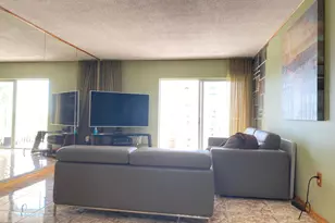 400 Kings Point Dr, Sunny Isles Beach, FL 33160 - Photo 25