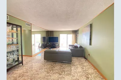 400 Kings Point Drive #1423, Sunny Isles Beach, FL 33160 - Photo 1