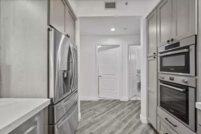 801 S Olive Avenue #615, West Palm Beach, FL 33401 - Photo 9