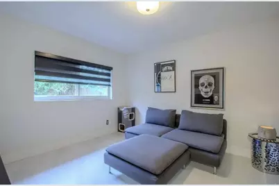 1032 SW 15th Terrace, Fort Lauderdale, FL 33312 - Photo 9