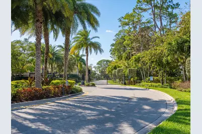 15826 Binks Pointe Terrace, Wellington, FL 33414 - Photo 3