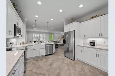 15826 Binks Pointe Terrace, Wellington, FL 33414 - Photo 19