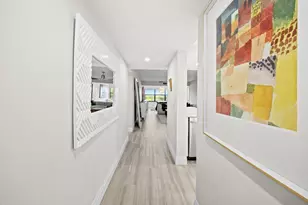 6061 Balboa Cir, Boca Raton, FL 33433 - Photo 5