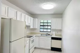 3000 Norwood Pl, Boca Raton, FL 33431 - Photo 15