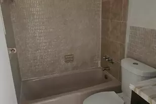 4140 NW 30th Terrace, Lauderdale Lakes, FL 33309 - Photo 3