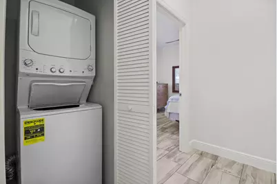 301 Hawthorne Drive, Lake Park, FL 33403 - Photo 17