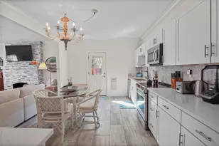 301 Hawthorne Dr, Lake Park, FL 33403 - Photo 13