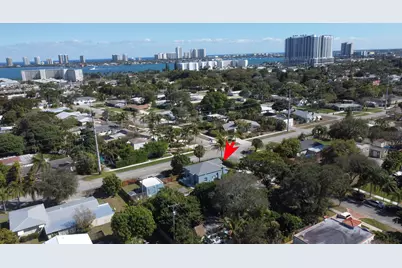 301 Hawthorne Drive, Lake Park, FL 33403 - Photo 39