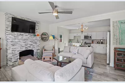 301 Hawthorne Drive, Lake Park, FL 33403 - Photo 17