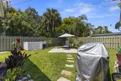 944 Hansen Street, West Palm Beach, FL 33405 - Photo 29