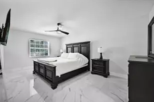 6279 Bay Club Dr, Fort Lauderdale, FL 33308 - Photo 11