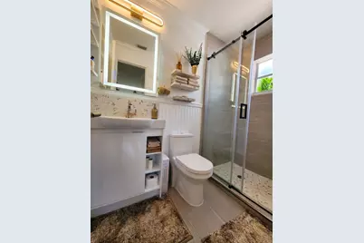 3546 Betty Ann Court E, West Palm Beach, FL 33403 - Photo 15