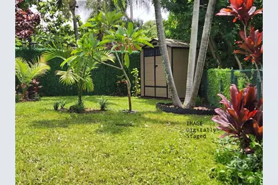 3546 Betty Ann Court E, West Palm Beach, FL 33403 - Photo 25