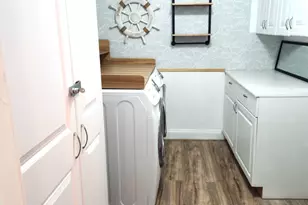 3546 Betty Ann Ct E, Palm Beach Gardens, FL 33403 - Photo 11