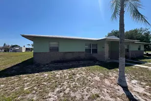 2426 Seneca Ave, Fort Pierce, FL 34946 - Photo 1