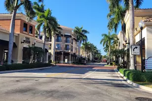 4907 Midtown Ln, Palm Beach Gardens, FL 33418 - Photo 5