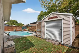 7521 SW 6th Ct, North Lauderdale, FL 33068 - Photo 9