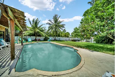 1902 Mimosa Avenue, Fort Pierce, FL 34949 - Photo 17