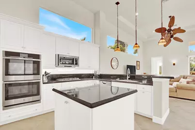 528 Les Jardin Drive, Palm Beach Gardens, FL 33410 - Photo 13