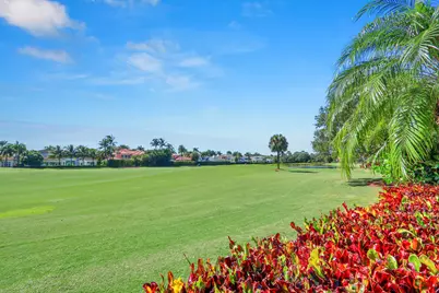 528 Les Jardin Drive, Palm Beach Gardens, FL 33410 - Photo 41