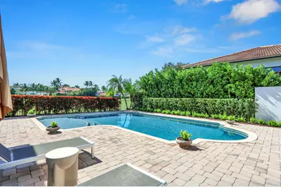 528 Les Jardin Drive, Palm Beach Gardens, FL 33410 - Photo 37