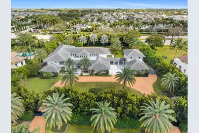 17552 Fieldbrook Circle E, Boca Raton, FL 33496 - Photo 3