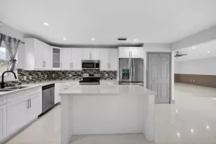 3251 SE Pinto St, Port Saint Lucie, FL 34984 - Photo 29