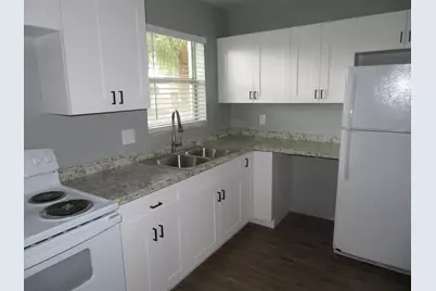 135 Lake Carol Drive E #135, West Palm Beach, FL 33411 - Photo 7