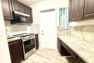 431 W Camino Real, Boca Raton, FL 33432 - Photo 9