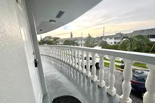 431 W Camino Real, Boca Raton, FL 33432 - Photo 5