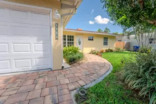 1625 SW 5th Ct, Fort Lauderdale, FL 33312 - Photo 5