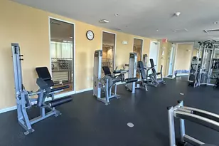 1745 E Hallandale Beach Blvd, Hallandale Beach, FL 33009 - Photo 21