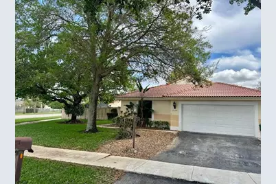 6100 W Falcons Lea Drive, Davie, FL 33331 - Photo 3