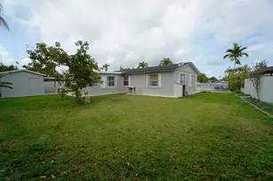 15520 SW 302nd St, Homestead, FL 33033 - Photo 3