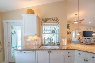 2280 SE Longhorn Ave, Port Saint Lucie, FL 34952 - Photo 13