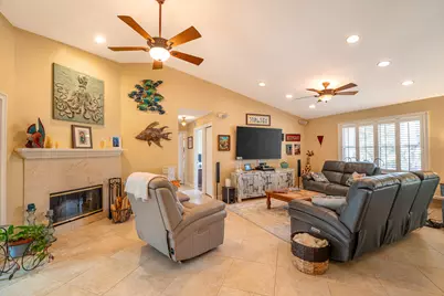 2280 SE Longhorn Avenue, Port Saint Lucie, FL 34952 - Photo 9