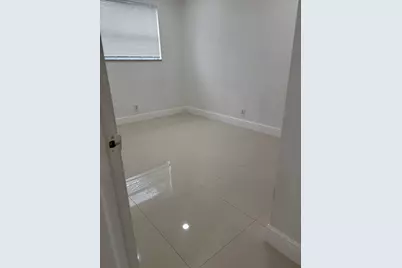 1549 NW 60th Avenue, Sunrise, FL 33313 - Photo 15