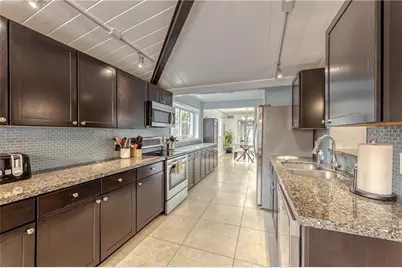 1517 NE 17th Terrace, Fort Lauderdale, FL 33304 - Photo 3