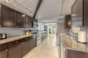 1517 NE 17th Terrace, Fort Lauderdale, FL 33304 - Photo 3