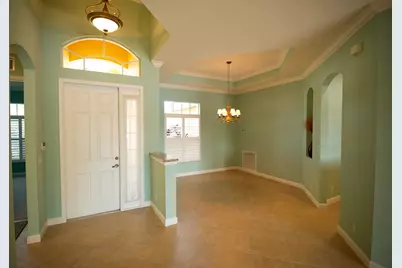 385 NW Sheffield Circle, Port Saint Lucie, FL 34983 - Photo 3