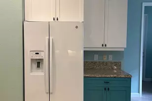 385 NW Sheffield Cir, Port Saint Lucie, FL 34983 - Photo 9