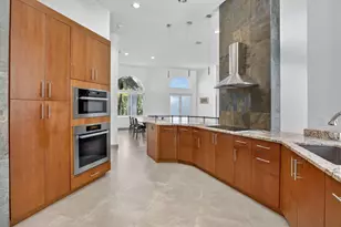 2647 Miller Ct, Weston, FL 33332 - Photo 27